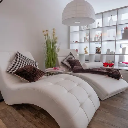 아파트 Moderne Souterrain-wohnung